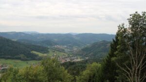 Dieses Bild zeigt eine Webcam-Aufnahme vom Achertal, aufgenommen am Donnerstag, den 24.09.2026 um 16:30 Uhr. Die Temperatur betrug 16.1°C.