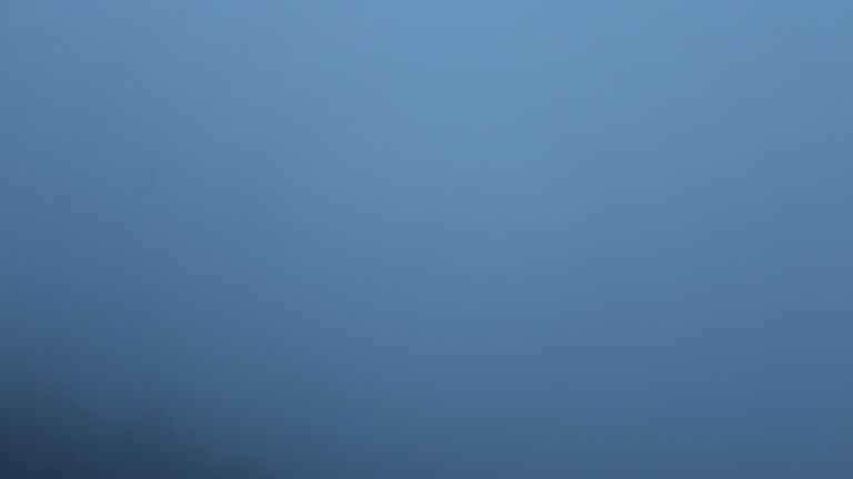 Dieses Bild zeigt eine Webcam-Aufnahme vom Achertal, aufgenommen am Sonntag, den 07.12.2025 um 16:30 Uhr. Die Temperatur betrug 5.3°C.