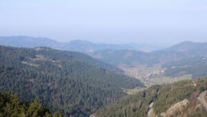 Dieses Bild zeigt eine Webcam-Aufnahme vom Achertal, aufgenommen am Montag, den 23.03.2026 um 09:00 Uhr. Die Temperatur betrug 6.2°C.