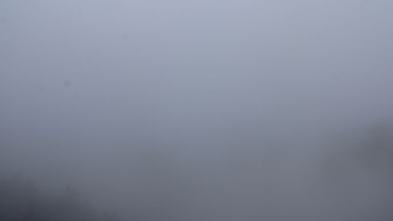 Dieses Bild zeigt eine Webcam-Aufnahme vom Achertal, aufgenommen am Freitag, den 05.09.2025 um 11:10 Uhr. Die Temperatur betrug 9.7°C.