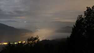 Dieses Bild zeigt eine Webcam-Aufnahme vom Achertal, aufgenommen am Dienstag, den 20.10.2026 um 21:00 Uhr. Die Temperatur betrug 9.5°C.