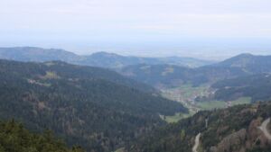 Dieses Bild zeigt eine Webcam-Aufnahme vom Achertal, aufgenommen am Donnerstag, den 16.04.2026 um 09:40 Uhr. Die Temperatur betrug 9.6°C.