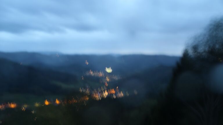 Dieses Bild zeigt eine Webcam-Aufnahme vom Achertal, aufgenommen am Freitag, den 23.10.2026 um 18:50 Uhr. Die Temperatur betrug 7.8°C.
