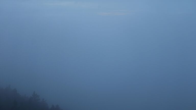 Dieses Bild zeigt eine Webcam-Aufnahme vom Achertal, aufgenommen am Freitag, den 05.12.2025 um 16:50 Uhr. Die Temperatur betrug 1.4°C.