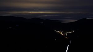 Dieses Bild zeigt eine Webcam-Aufnahme vom Achertal, aufgenommen am Donnerstag, den 22.01.2026 um 18:20 Uhr. Die Temperatur betrug 3.4°C.