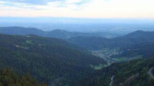 Dieses Bild zeigt eine Webcam-Aufnahme vom Achertal, aufgenommen am Mittwoch, den 06.05.2026 um 06:30 Uhr. Die Temperatur betrug 7.3°C.