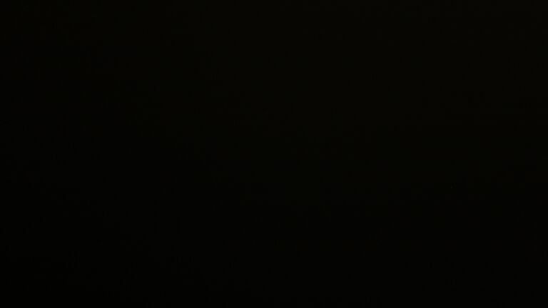 Dieses Bild zeigt eine Webcam-Aufnahme vom Achertal, aufgenommen am Donnerstag, den 21.08.2025 um 23:00 Uhr. Die Temperatur betrug 13.4°C.