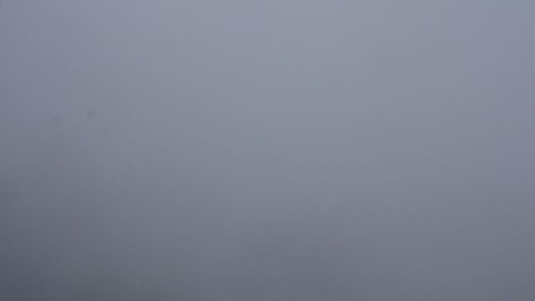 Dieses Bild zeigt eine Webcam-Aufnahme vom Achertal, aufgenommen am Dienstag, den 25.11.2025 um 13:20 Uhr. Die Temperatur betrug -0.6°C.