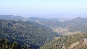 Dieses Bild zeigt eine Webcam-Aufnahme vom Achertal, aufgenommen am Donnerstag, den 05.03.2026 um 09:10 Uhr. Die Temperatur betrug 9°C.