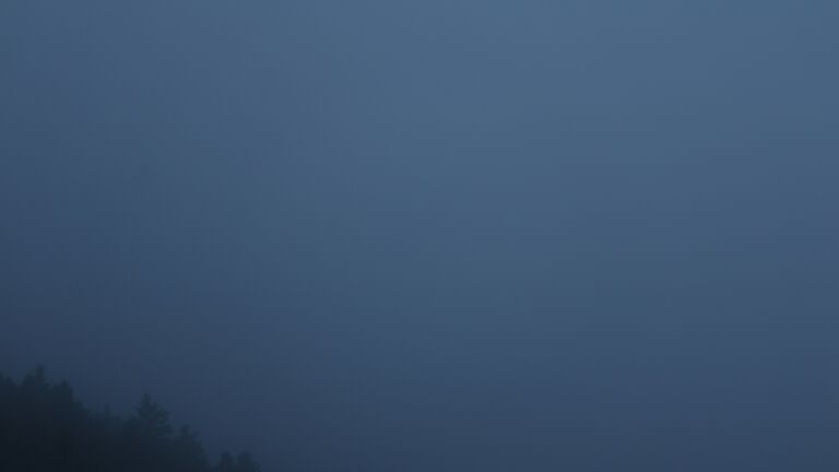 Dieses Bild zeigt eine Webcam-Aufnahme vom Achertal, aufgenommen am Freitag, den 12.09.2025 um 06:20 Uhr. Die Temperatur betrug 7.8°C.