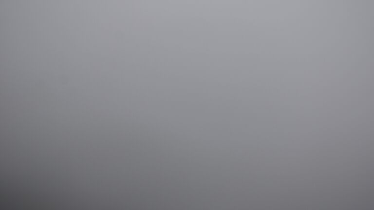 Dieses Bild zeigt eine Webcam-Aufnahme vom Achertal, aufgenommen am Samstag, den 04.10.2025 um 16:00 Uhr. Die Temperatur betrug 5.6°C.