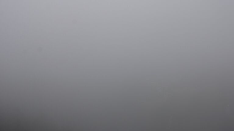 Dieses Bild zeigt eine Webcam-Aufnahme vom Achertal, aufgenommen am Montag, den 15.09.2025 um 10:00 Uhr. Die Temperatur betrug 13.6°C.