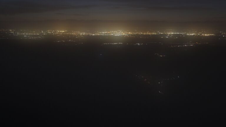 Dieses Bild zeigt eine Webcam-Aufnahme vom Achertal, aufgenommen am Samstag, den 07.02.2026 um 19:00 Uhr. Die Temperatur betrug 3.1°C.