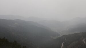 Dieses Bild zeigt eine Webcam-Aufnahme vom Achertal, aufgenommen am Samstag, den 11.04.2026 um 19:10 Uhr. Die Temperatur betrug 11.4°C.