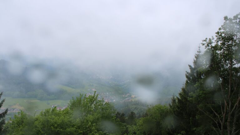 Dieses Bild zeigt eine Webcam-Aufnahme vom Achertal, aufgenommen am Samstag, den 16.05.2026 um 10:40 Uhr. Die Temperatur betrug 3.9°C.