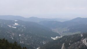 Dieses Bild zeigt eine Webcam-Aufnahme vom Achertal, aufgenommen am Freitag, den 03.04.2026 um 11:20 Uhr. Die Temperatur betrug 2.9°C.