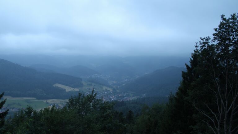 Dieses Bild zeigt eine Webcam-Aufnahme vom Achertal, aufgenommen am Montag, den 29.06.2026 um 05:20 Uhr. Die Temperatur betrug 19.1°C.