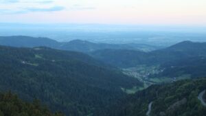 Dieses Bild zeigt eine Webcam-Aufnahme vom Achertal, aufgenommen am Mittwoch, den 06.05.2026 um 06:10 Uhr. Die Temperatur betrug 7.1°C.