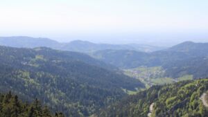 Dieses Bild zeigt eine Webcam-Aufnahme vom Achertal, aufgenommen am Mittwoch, den 29.04.2026 um 16:20 Uhr. Die Temperatur betrug 13.2°C.