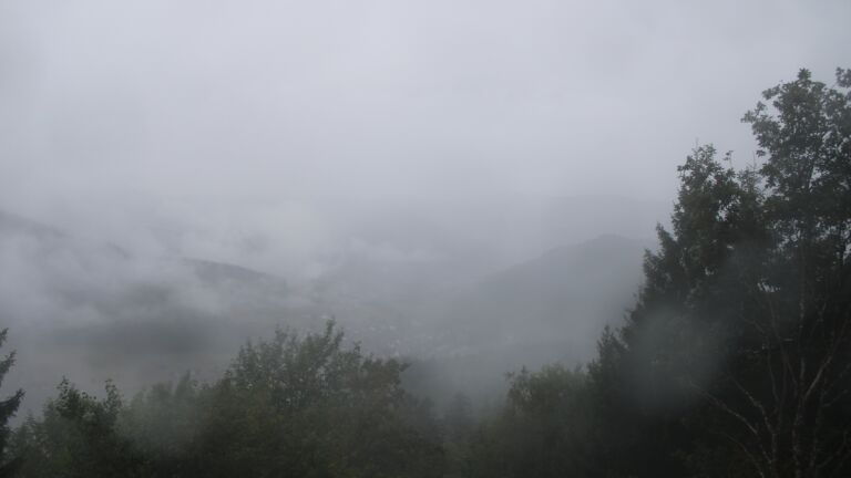 Dieses Bild zeigt eine Webcam-Aufnahme vom Achertal, aufgenommen am Freitag, den 21.08.2026 um 19:20 Uhr. Die Temperatur betrug 13°C.