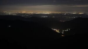 Dieses Bild zeigt eine Webcam-Aufnahme vom Achertal, aufgenommen am Mittwoch, den 15.04.2026 um 00:00 Uhr. Die Temperatur betrug 2.7°C.