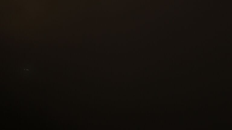 Dieses Bild zeigt eine Webcam-Aufnahme vom Achertal, aufgenommen am Sonntag, den 02.11.2025 um 01:00 Uhr. Die Temperatur betrug 5.9°C.