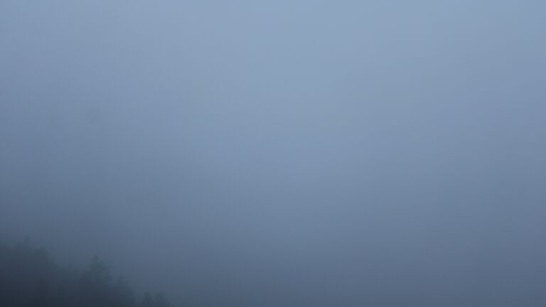 Dieses Bild zeigt eine Webcam-Aufnahme vom Achertal, aufgenommen am Montag, den 08.12.2025 um 16:20 Uhr. Die Temperatur betrug 7.9°C.