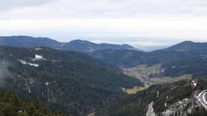 Dieses Bild zeigt eine Webcam-Aufnahme vom Achertal, aufgenommen am Donnerstag, den 19.02.2026 um 13:20 Uhr. Die Temperatur betrug 3.9°C.