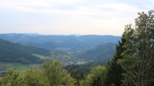 Dieses Bild zeigt eine Webcam-Aufnahme vom Achertal, aufgenommen am Mittwoch, den 07.10.2026 um 16:20 Uhr. Die Temperatur betrug 21.7°C.