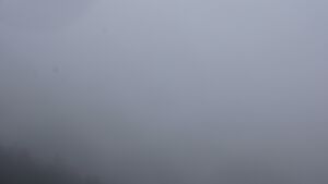 Dieses Bild zeigt eine Webcam-Aufnahme vom Achertal, aufgenommen am Sonntag, den 07.12.2025 um 12:50 Uhr. Die Temperatur betrug 4.8°C.