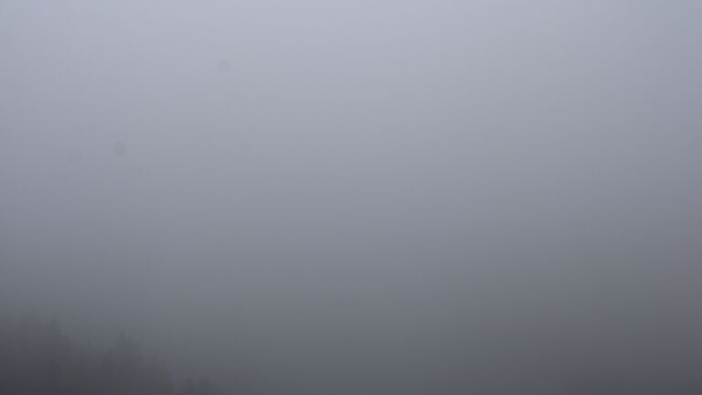 Dieses Bild zeigt eine Webcam-Aufnahme vom Achertal, aufgenommen am Montag, den 06.10.2025 um 12:20 Uhr. Die Temperatur betrug 4.7°C.