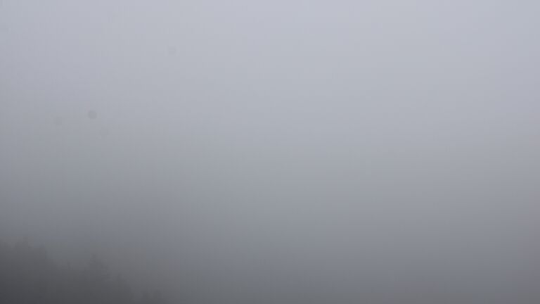 Dieses Bild zeigt eine Webcam-Aufnahme vom Achertal, aufgenommen am Montag, den 22.09.2025 um 12:30 Uhr. Die Temperatur betrug 6.8°C.