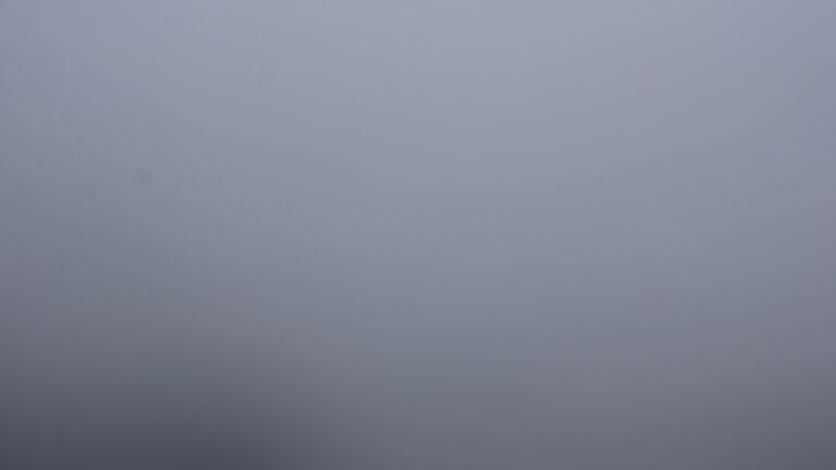 Dieses Bild zeigt eine Webcam-Aufnahme vom Achertal, aufgenommen am Donnerstag, den 25.09.2025 um 16:30 Uhr. Die Temperatur betrug 5.1°C.