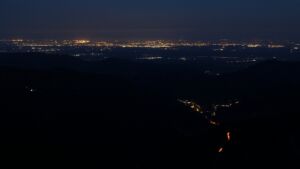 Dieses Bild zeigt eine Webcam-Aufnahme vom Achertal, aufgenommen am Montag, den 20.04.2026 um 05:30 Uhr. Die Temperatur betrug 3.9°C.