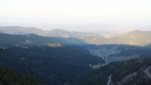 Dieses Bild zeigt eine Webcam-Aufnahme vom Achertal, aufgenommen am Dienstag, den 03.03.2026 um 07:50 Uhr. Die Temperatur betrug 7.8°C.