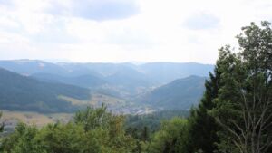 Dieses Bild zeigt eine Webcam-Aufnahme vom Achertal, aufgenommen am Montag, den 17.08.2026 um 15:50 Uhr. Die Temperatur betrug 23.3°C.