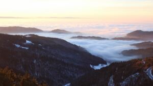 Dieses Bild zeigt eine Webcam-Aufnahme vom Achertal, aufgenommen am Samstag, den 22.11.2025 um 16:30 Uhr. Die Temperatur betrug -3.6°C.