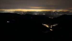 Dieses Bild zeigt eine Webcam-Aufnahme vom Achertal, aufgenommen am Sonntag, den 23.11.2025 um 06:20 Uhr. Die Temperatur betrug -3.8°C.