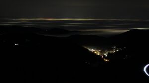 Dieses Bild zeigt eine Webcam-Aufnahme vom Achertal, aufgenommen am Dienstag, den 20.01.2026 um 21:10 Uhr. Die Temperatur betrug 6°C.