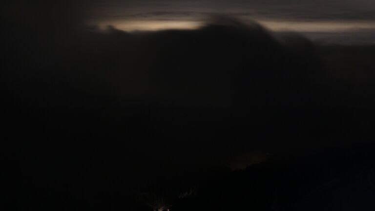 Dieses Bild zeigt eine Webcam-Aufnahme vom Achertal, aufgenommen am Freitag, den 21.11.2025 um 04:00 Uhr. Die Temperatur betrug -4.2°C.