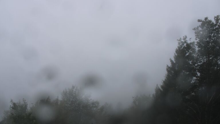 Dieses Bild zeigt eine Webcam-Aufnahme vom Achertal, aufgenommen am Donnerstag, den 08.10.2026 um 14:20 Uhr. Die Temperatur betrug 10°C.