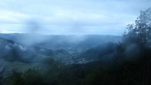 Dieses Bild zeigt eine Webcam-Aufnahme vom Achertal, aufgenommen am Mittwoch, den 20.05.2026 um 05:30 Uhr. Die Temperatur betrug 9.4°C.