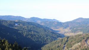 Dieses Bild zeigt eine Webcam-Aufnahme vom Achertal, aufgenommen am Sonntag, den 08.02.2026 um 10:10 Uhr. Die Temperatur betrug 3.6°C.