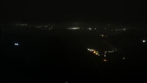 Dieses Bild zeigt eine Webcam-Aufnahme vom Achertal, aufgenommen am Freitag, den 28.11.2025 um 03:30 Uhr. Die Temperatur betrug 0.1°C.