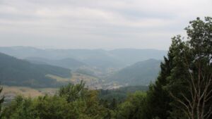 Dieses Bild zeigt eine Webcam-Aufnahme vom Achertal, aufgenommen am Montag, den 17.08.2026 um 09:50 Uhr. Die Temperatur betrug 19.4°C.