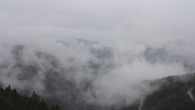 Dieses Bild zeigt eine Webcam-Aufnahme vom Achertal, aufgenommen am Sonntag, den 12.04.2026 um 14:00 Uhr. Die Temperatur betrug 2.3°C.