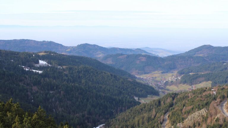 Dieses Bild zeigt eine Webcam-Aufnahme vom Achertal, aufgenommen am Samstag, den 17.01.2026 um 11:10 Uhr. Die Temperatur betrug 7.1°C.