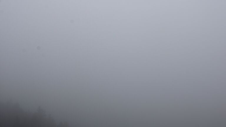 Dieses Bild zeigt eine Webcam-Aufnahme vom Achertal, aufgenommen am Mittwoch, den 24.09.2025 um 12:10 Uhr. Die Temperatur betrug 5.9°C.