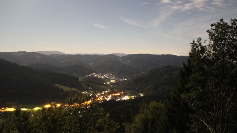 Dieses Bild zeigt eine Webcam-Aufnahme vom Achertal, aufgenommen am Donnerstag, den 24.09.2026 um 00:00 Uhr. Die Temperatur betrug 14.9°C.