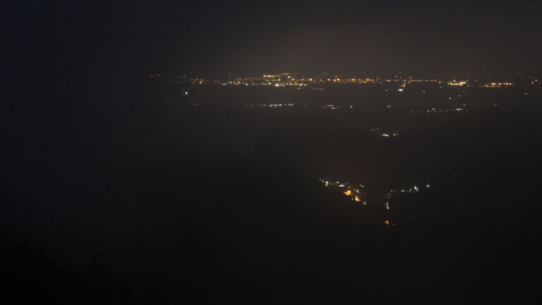 Dieses Bild zeigt eine Webcam-Aufnahme vom Achertal, aufgenommen am Samstag, den 07.06.2025 um 23:00 Uhr. Die Temperatur betrug 9.5°C.